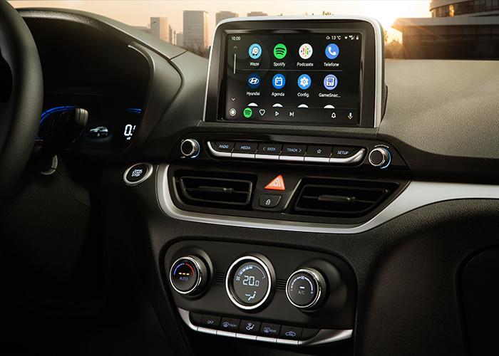 Pantalla con Android Auto™ y Apple CarPlay™ inalámbrico en HB20
