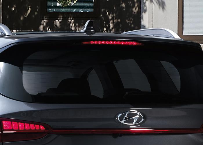 Parabrisas trasero de Hyundai Santa Fe color negra