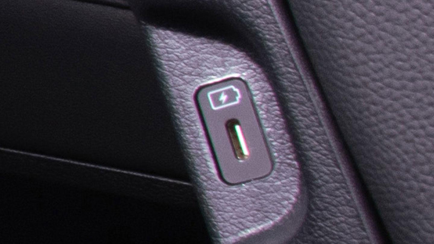 Cargador USB tipo C en Hyundai Palisade